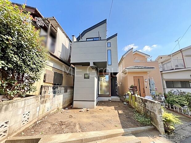 たっぷりの陽光と心地よい風が舞い込む住まい