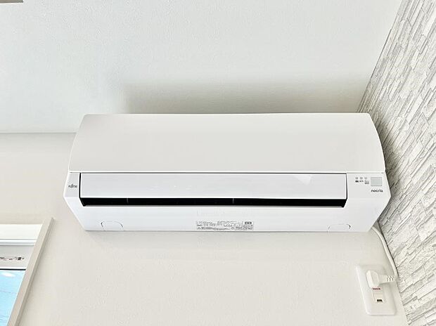 【エアコン】エアコン付きで快適に暮らせます。