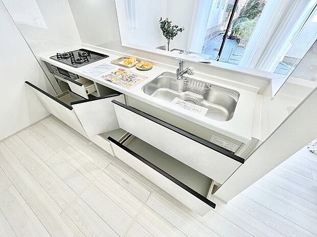 【スライド収納】使いやすさを優先したスライド式収納タイプ!