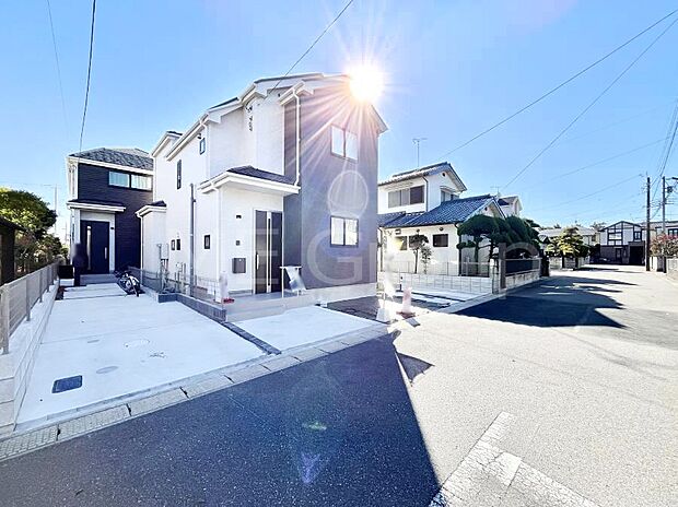 【前面道路含む現地写真】堂々完成!! ここから始まる新生活を応援いたします!