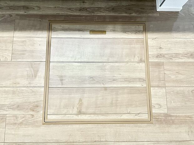 【床下収納】床下収納付き!日用品・非常用品の収納にも大活躍。