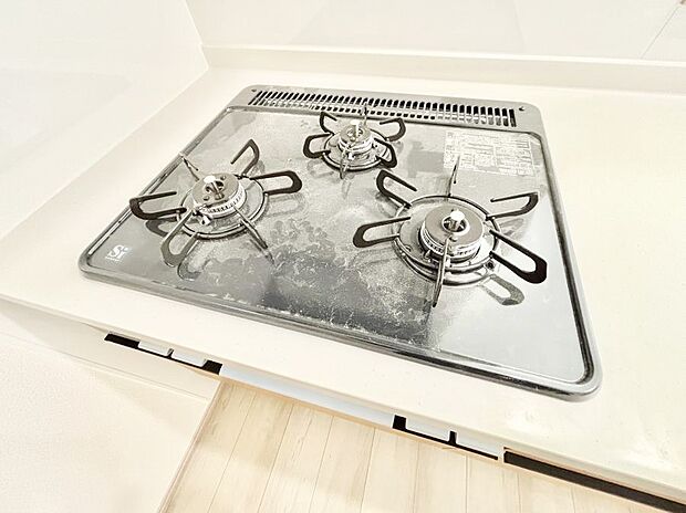 【ガスコンロ】三口ガスコンロでお料理が一気にはかどりそう