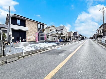 前面道路含む現地写真