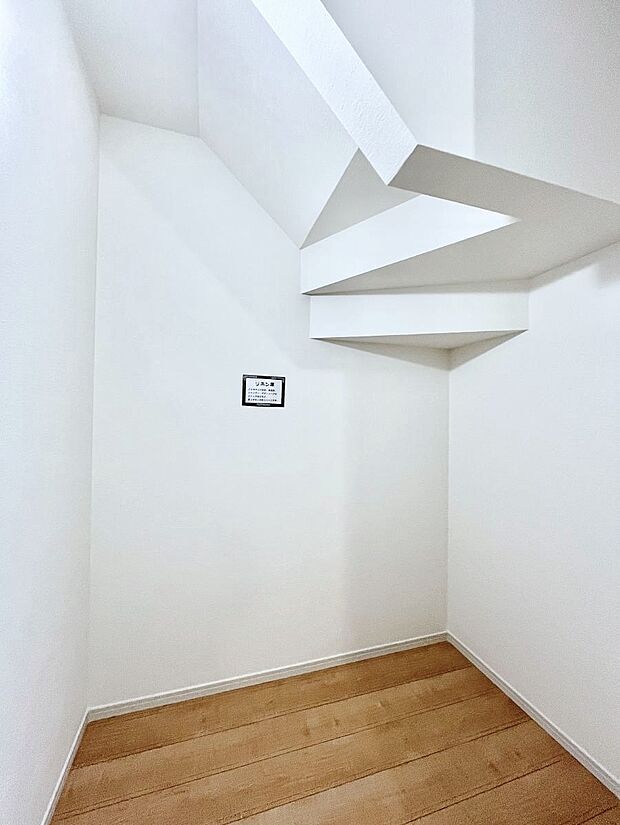 【リネンスペース】便利なリネン庫で、スッキリした使いやすい洗面室に