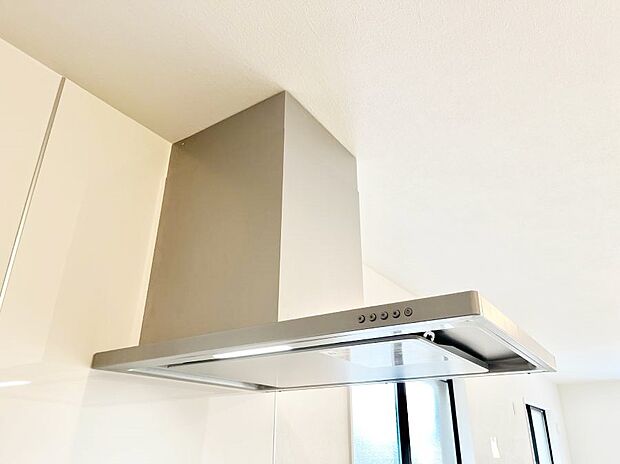 【レンジフード】基本的なお手入れはフィルターのみ！お手入れのしやすさも魅力です。