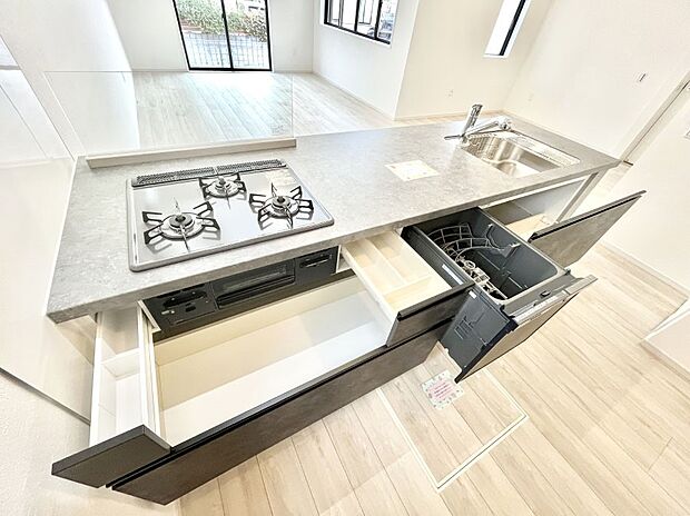 【スライド収納】使いやすさを優先したスライド式収納タイプ！