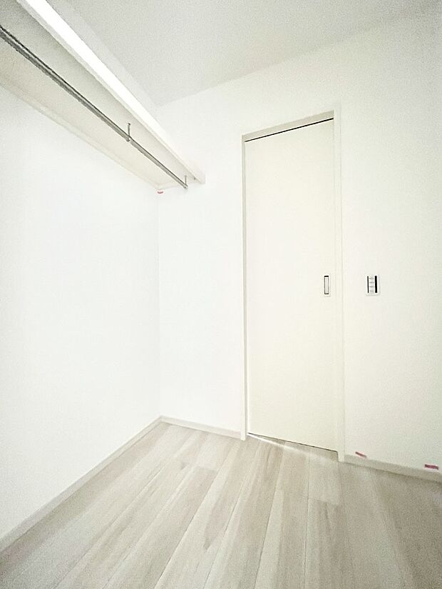 【シェアクローク】二か所の出入り口で家事導線の効率が大幅アップ  