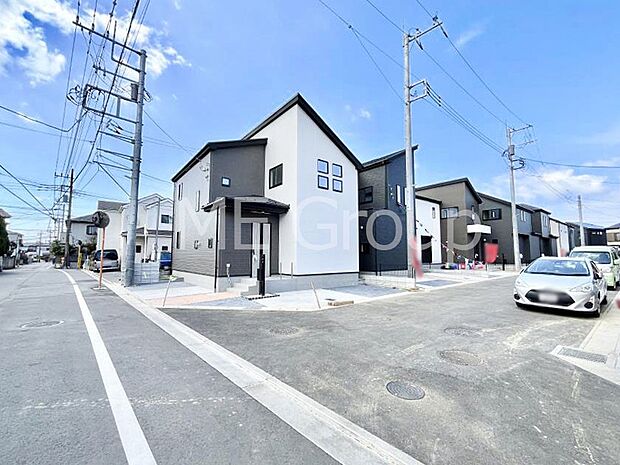 【庭】季節のお花を植えて彩りをプラス！