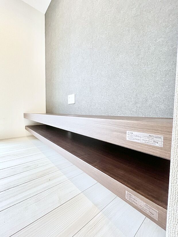 【テレビボード】インテリアを彩る、洗練されたデザインのテレビボード。