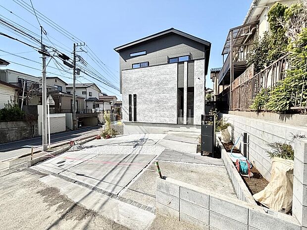 【前面道路含む現地写真】ここから始まる新生活を応援いたします