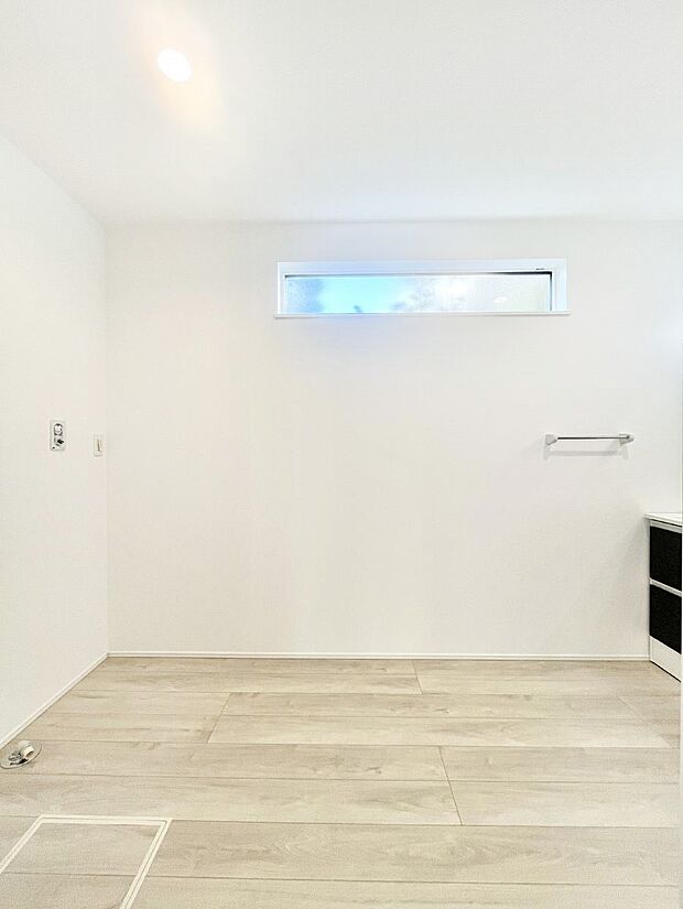 【ランドリースペース】広々とゆとりのあるランドリースペース。  