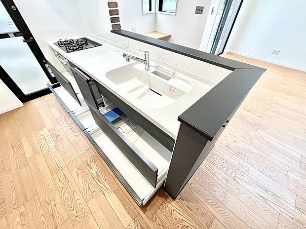 【スライド収納】使いやすさを優先したスライド式収納タイプ！