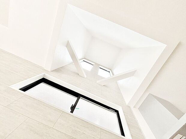 【吹抜】お部屋に明るさと開放感をプラスしてくれる吹抜を採用しました!