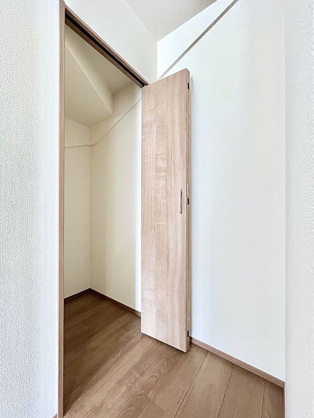 【収納】キッチン収納。食材のストックはもちろん、日用品の収納など使い方はいろいろ!