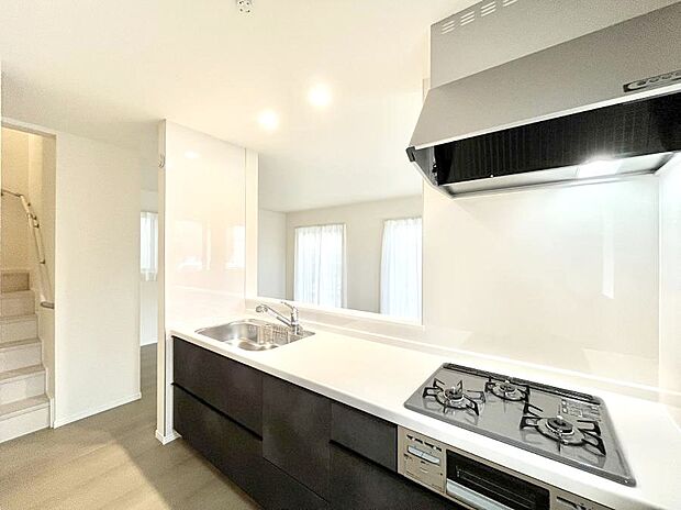 【キッチン】お料理を効率的に、楽しく！システムキッチン  