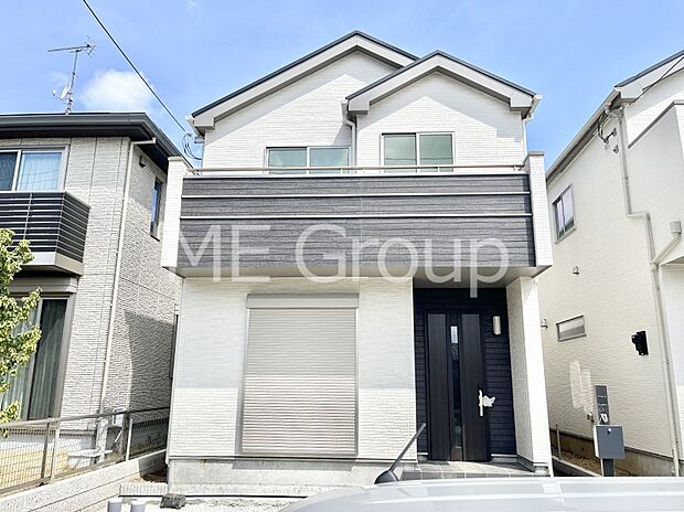 【現地外観写真】たっぷりの陽光と心地よい風が舞い込む住まい