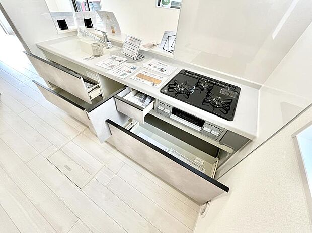 【スライド収納】使いやすさを優先したスライド式収納タイプ!