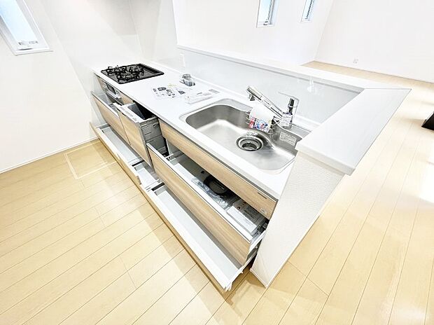 【スライド収納】使いやすさを優先したスライド式収納タイプ！