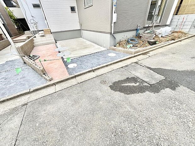 【駐車場】生活に欠かせない駐車スペース。