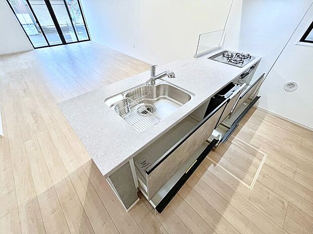 【スライド収納】使いやすさを優先したスライド式収納タイプ！