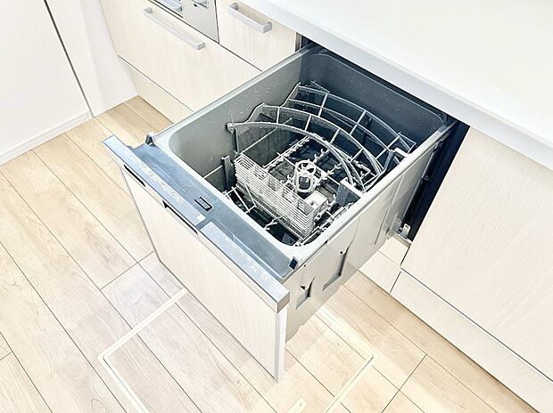 【食洗機】面倒なお片づけは食洗機にお任せ!家事の負担が減って、時間にも気持ちにもゆとりができます。