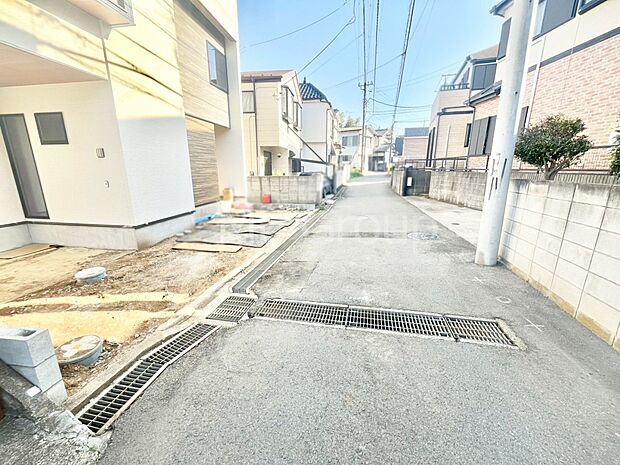 【前面道路含む現地写真】ここから始まる新生活を応援いたします