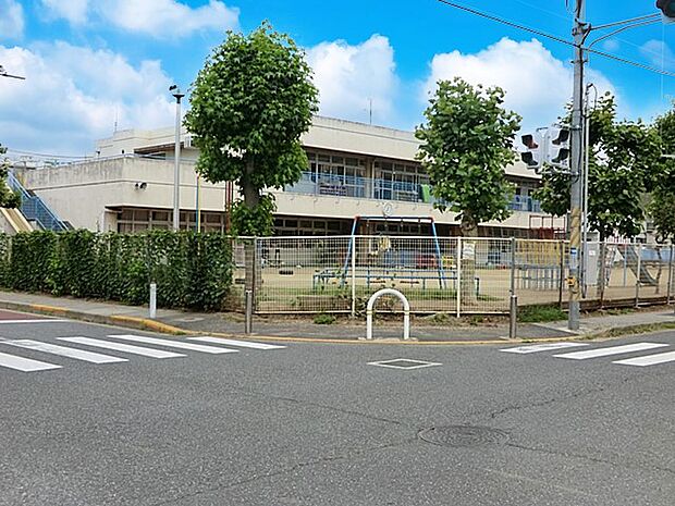 松戸市立新松戸南部保育所(約621m・徒歩8分)