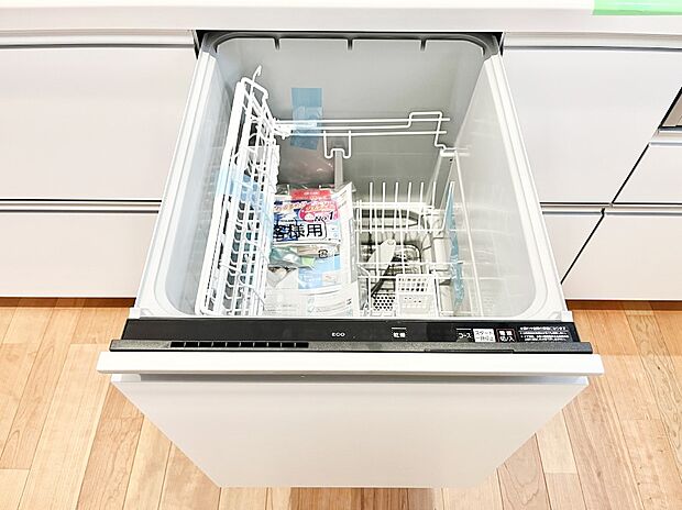 【食洗機】面倒なお片づけは食洗機にお任せ!家事の負担が減って、時間にも気持ちにもゆとりができます。