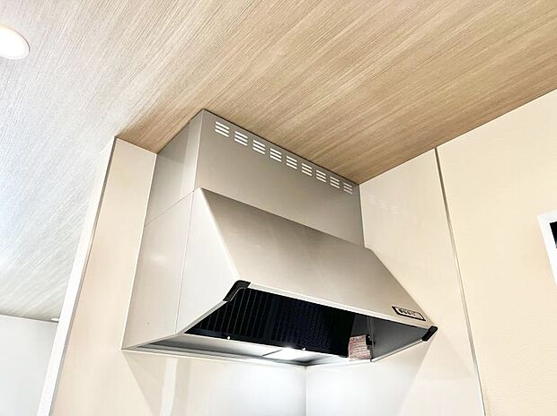 【レンジフード】基本的なお手入れはフィルターのみ！お手入れのしやすさも魅力です。