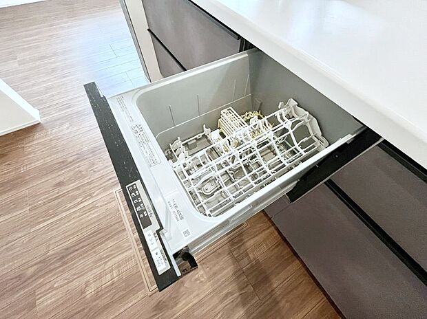 【食洗機】面倒なお片づけは食洗機にお任せ!家事の負担が減って、時間にも気持ちにもゆとりができます。