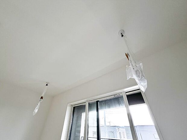 【室内物干し】室内物干しポール。梅雨や花粉の時期に大活躍します。  