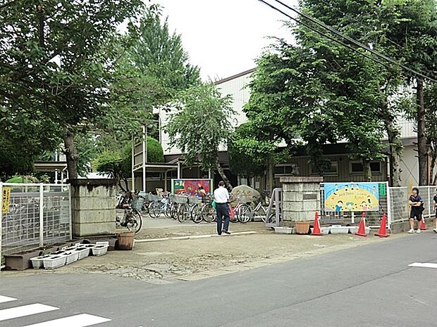 柏市立柏第一小学校（約1,120m・徒歩14分）