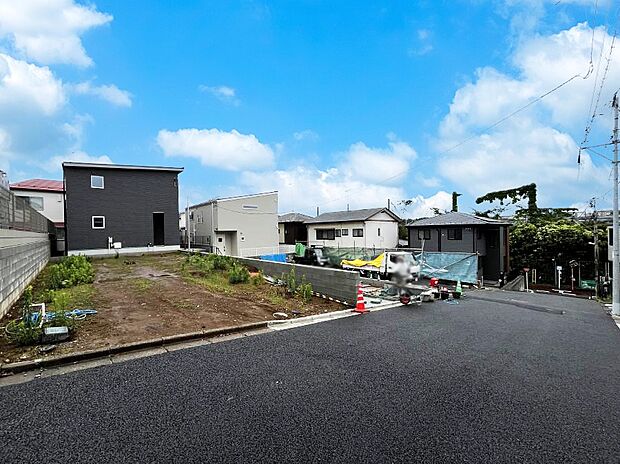 【前面道路含む現地写真】ここから始まる新生活を応援いたします