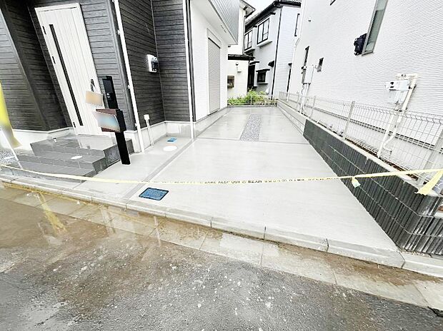【駐車場】生活に欠かせない駐車スペース。 