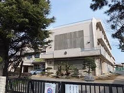 千葉市立花園小学校 500m(7分)