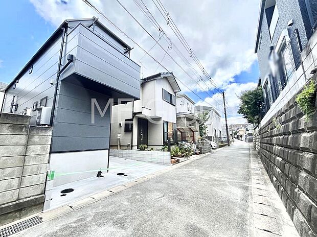 【前面道路含む現地写真】ここから始まる新生活を応援いたします!