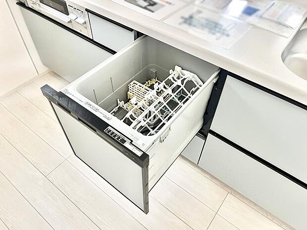 【食洗機】面倒なお片づけは食洗機にお任せ!家事の負担が減って、時間にも気持ちにもゆとりができます。