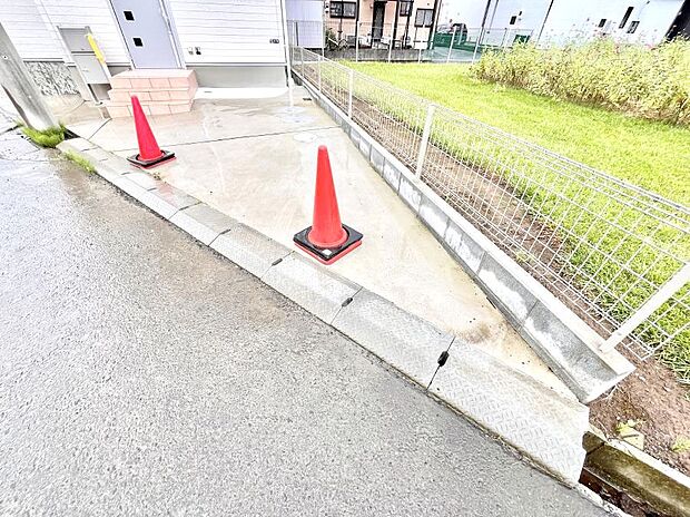 【駐車場】生活に欠かせない駐車スペース。