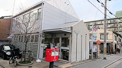 京都島原郵便局 240ｍ(徒歩3分)