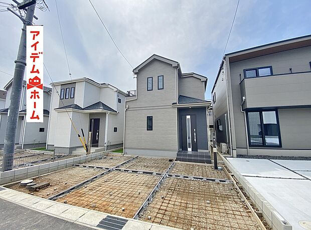●○●○A号棟外観写真○●○●
平日の案内も可能です♪
お気軽にお問い合わせください!