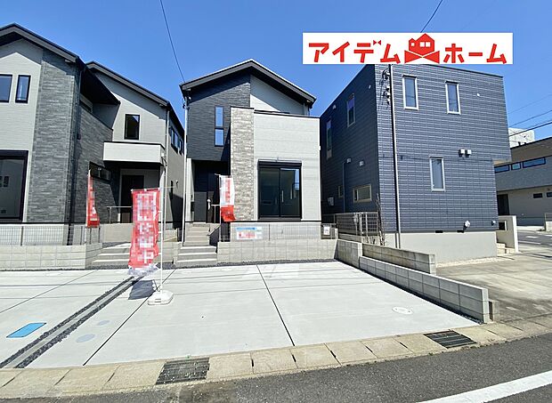 ●○●○2号棟外観写真○●○●
平日の案内も可能です♪
お気軽にお問い合わせください!