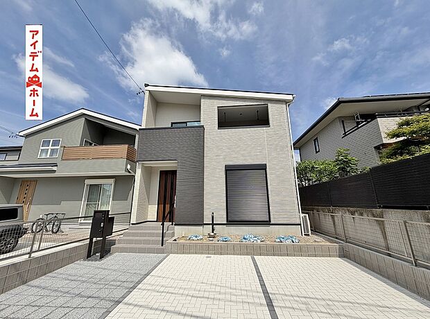 ●○●○3号棟外観写真○●○●
平日の案内も可能です♪
お気軽にお問い合わせください!