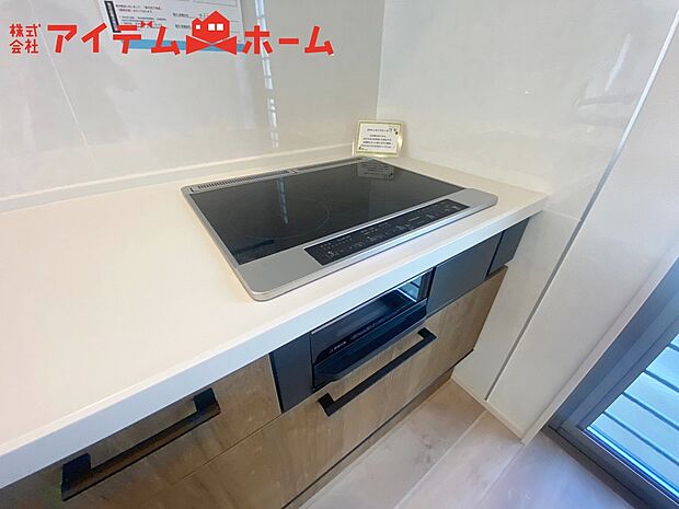 【IHコンロ】お掃除楽々フルフラットIHコンロ。