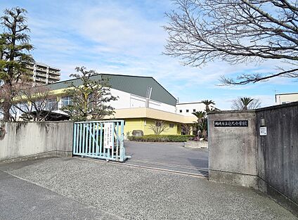 岡崎市立連尺小学校 1300ｍ