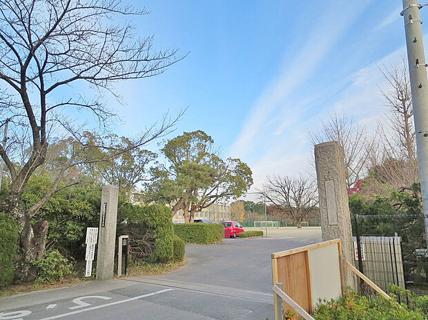 刈谷市立富士松北小学校（約1,600m）