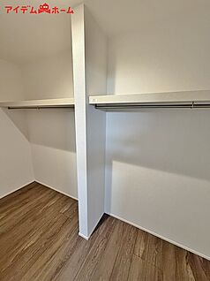 収納(2号棟)