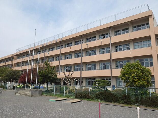 東町小学校