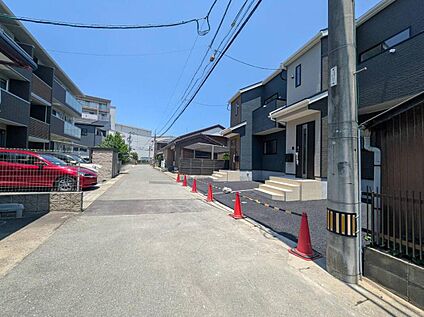 前面道路含む現地写真
