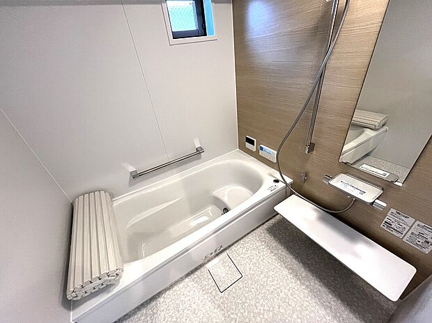 【浴室】TOTOの浴室 ☆ お手入れが楽々なのと、保温や断熱に優れています