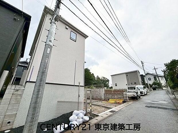 ◆周辺環境充実エリア～中学校まで徒歩6分で通学も安心。コンビニまで徒歩3分でお買い物も便利♪